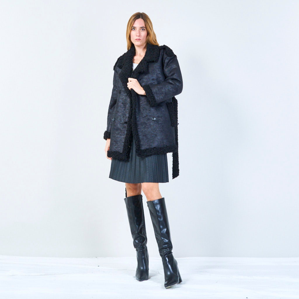 Shelley | Shearling-lined Belted Coat oversized Lapels