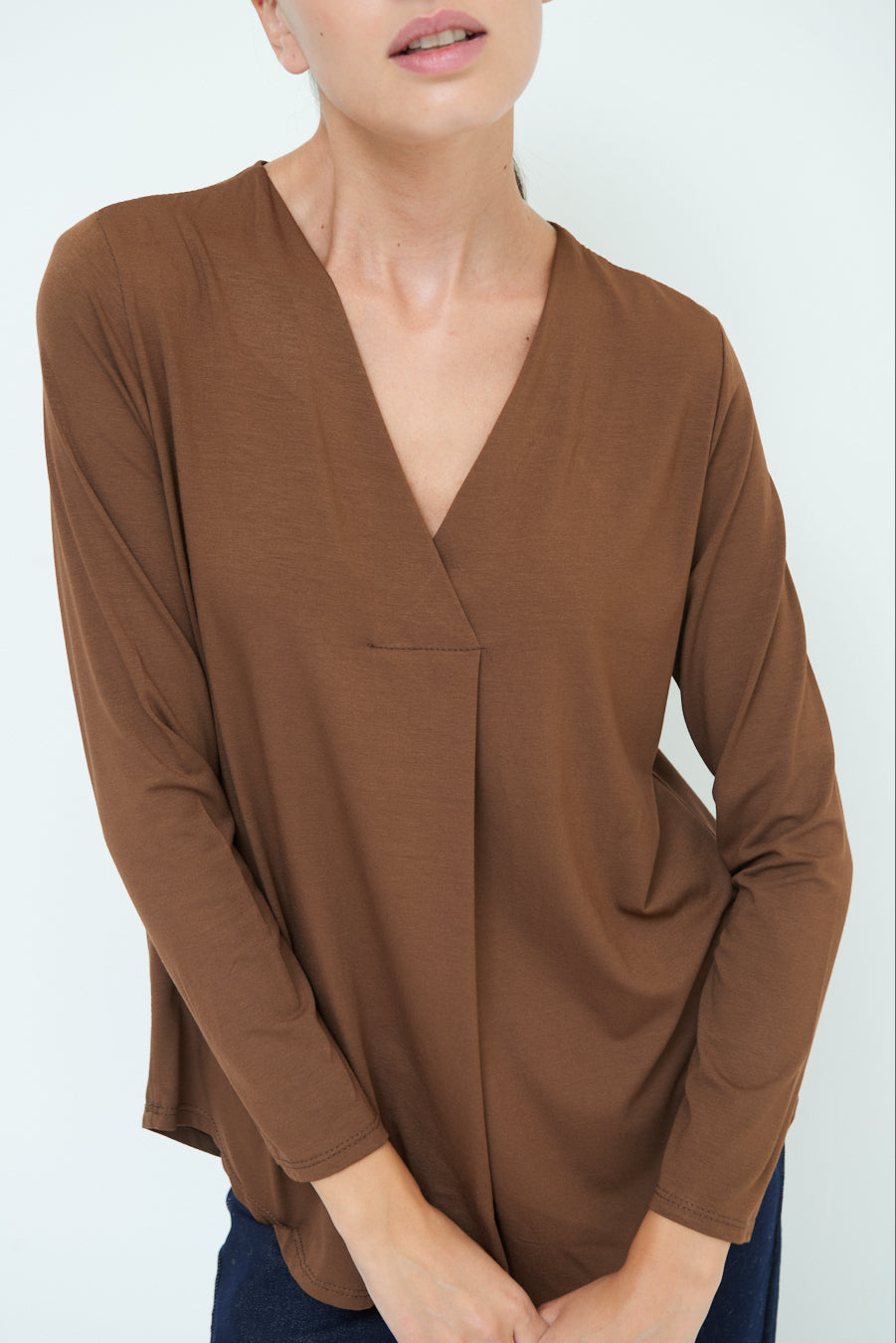 Celine | Classic V-neck Top