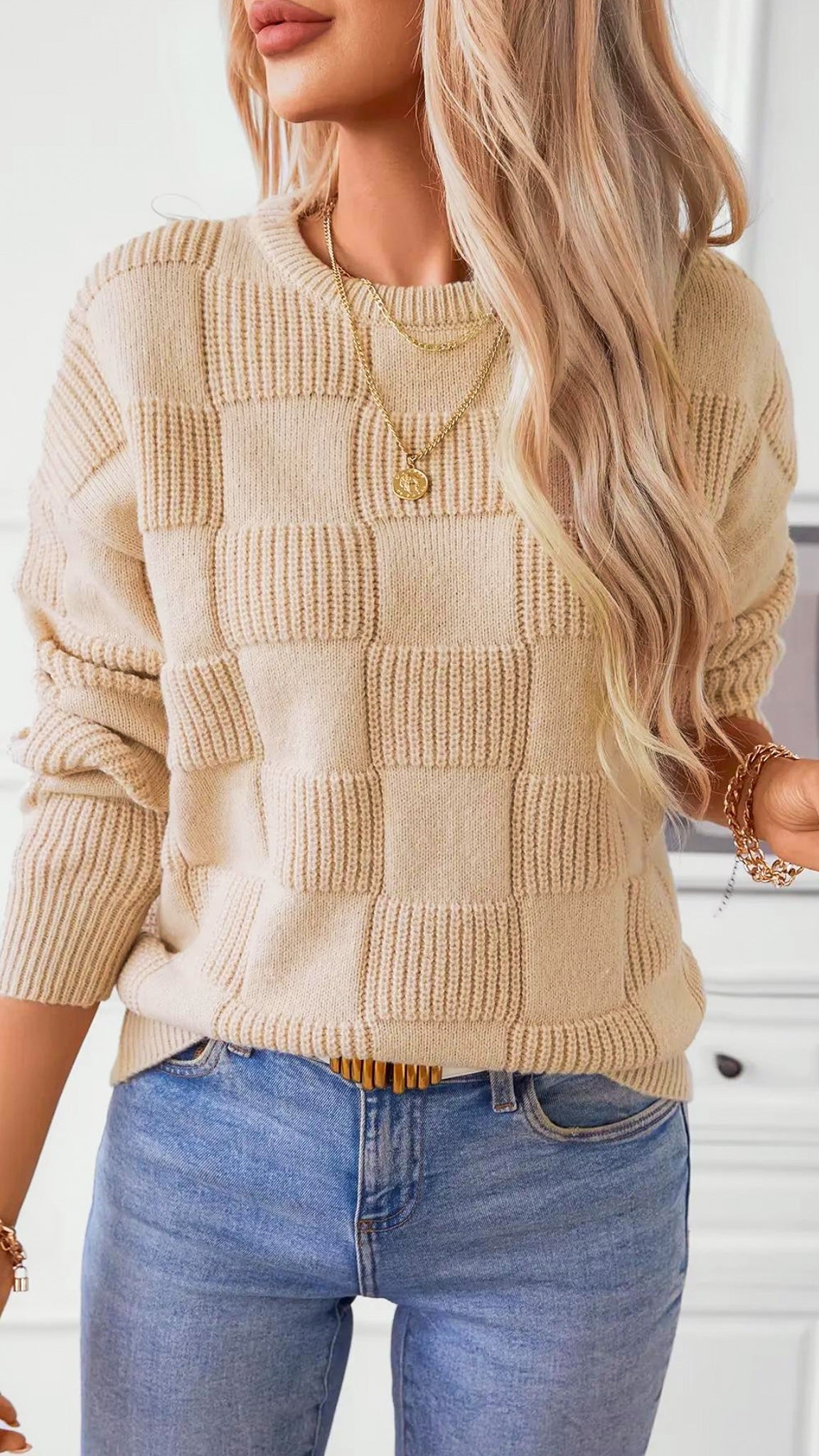 Laura | Monochromatic Checkered Sweater
