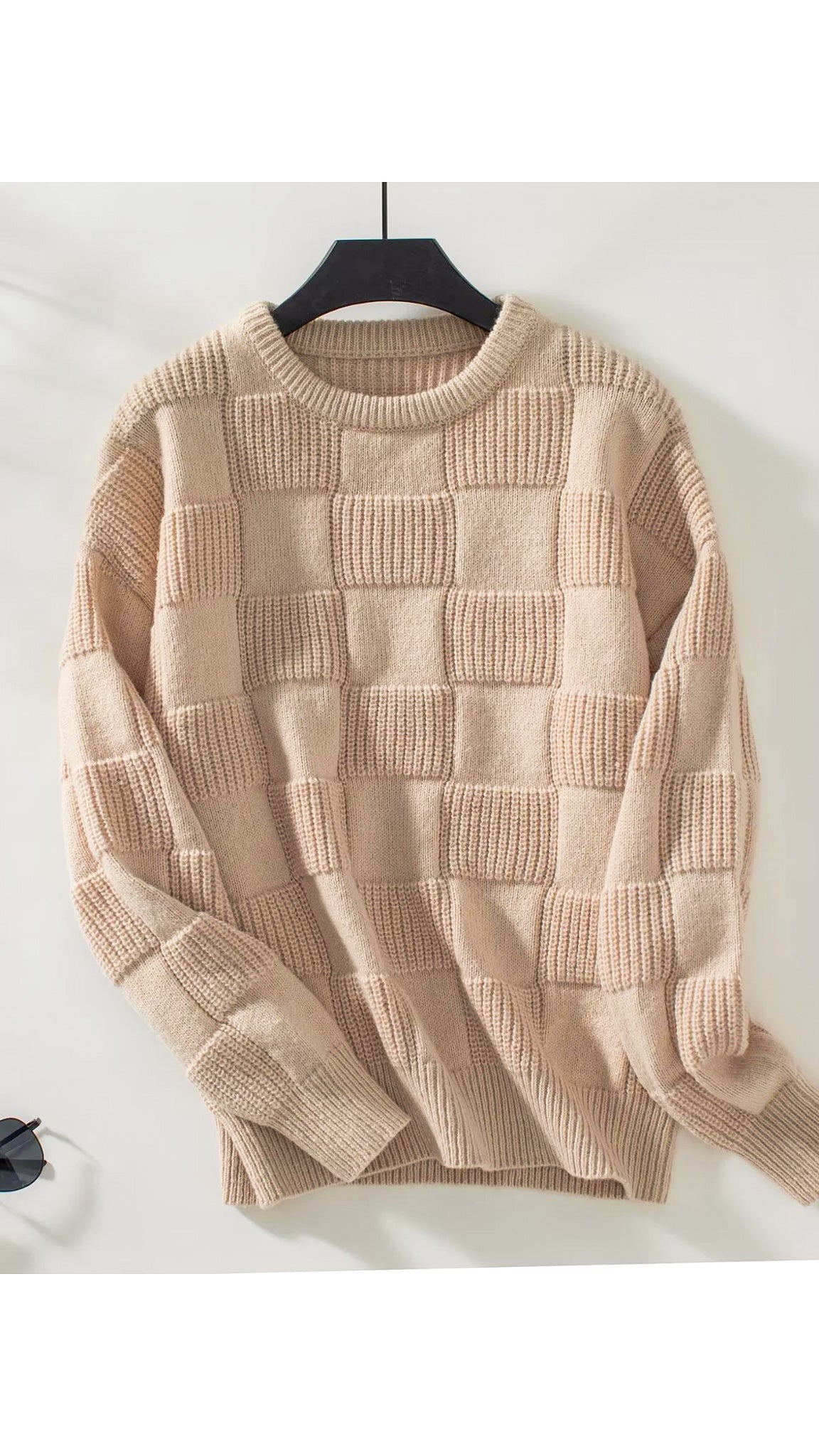 Laura | Monochromatic Checkered Sweater