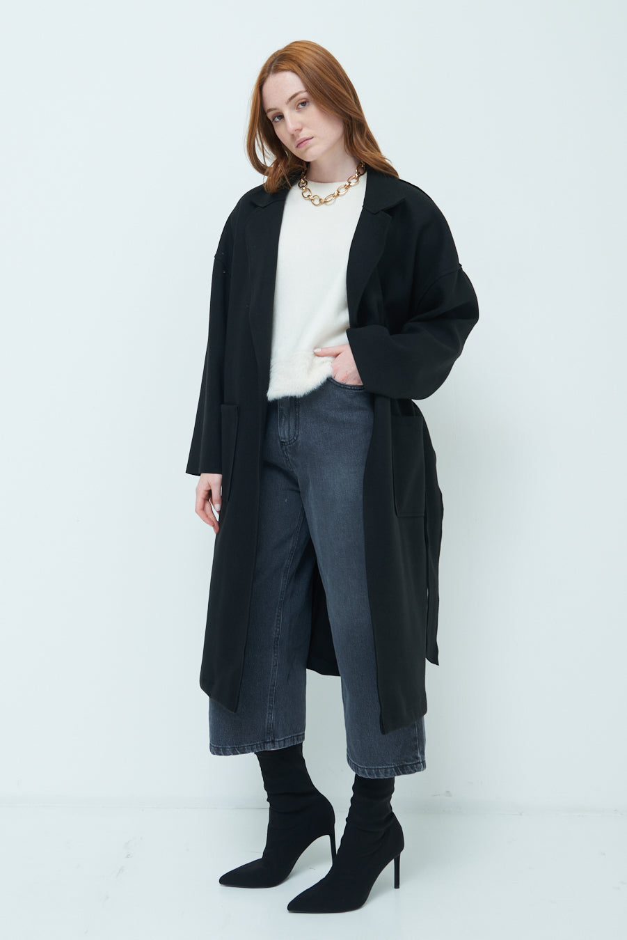 Carmen | Oversized long coat with wide lapels