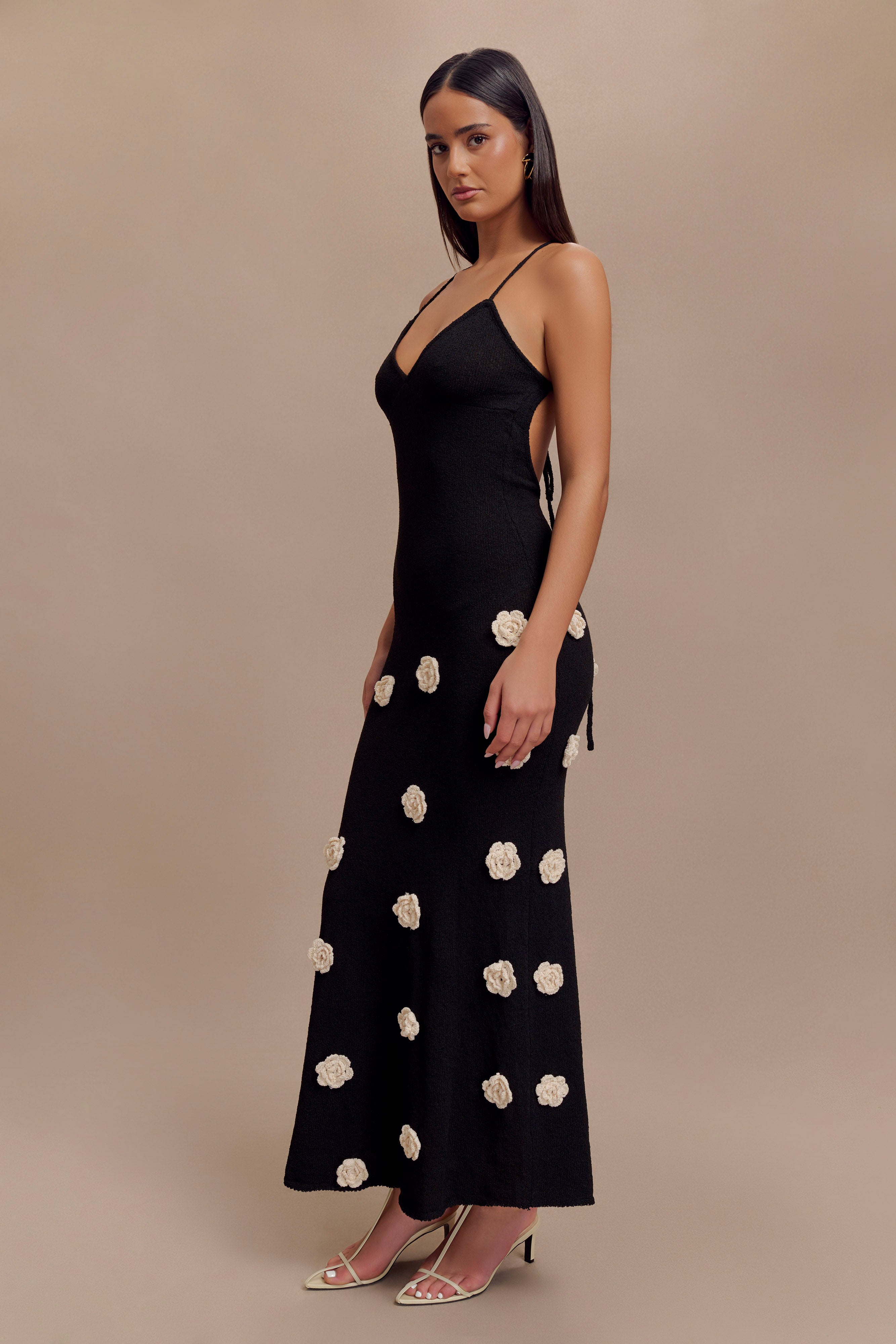 Kosheen |  Knit Maxi Dress With Flowers - Black/White